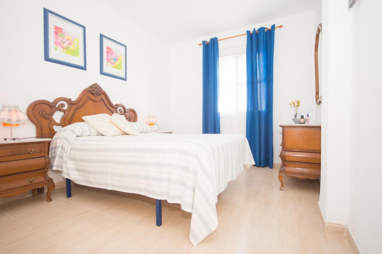 Apartamentos Rotonda Conil De La Frontera Exteriör bild