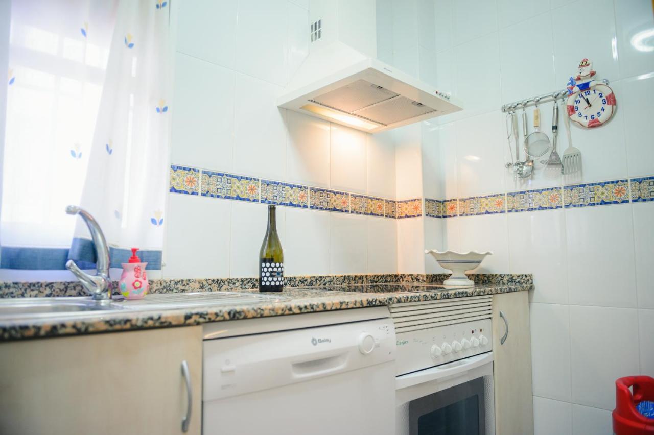 Apartamentos Rotonda Conil De La Frontera Exteriör bild