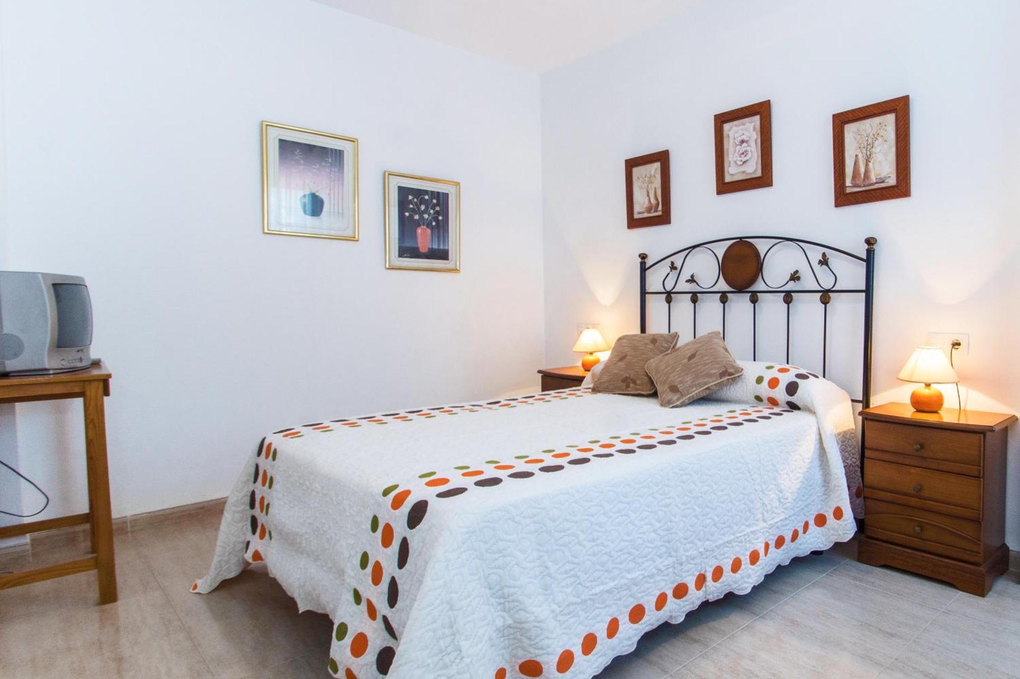 Apartamentos Rotonda Conil De La Frontera Rum bild
