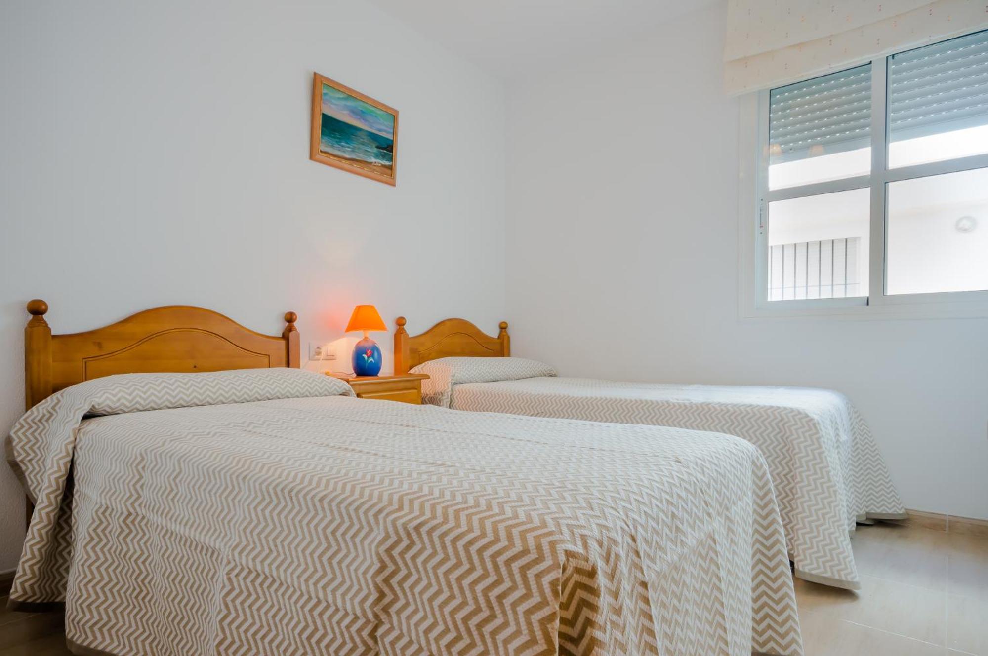 Apartamentos Rotonda Conil De La Frontera Rum bild