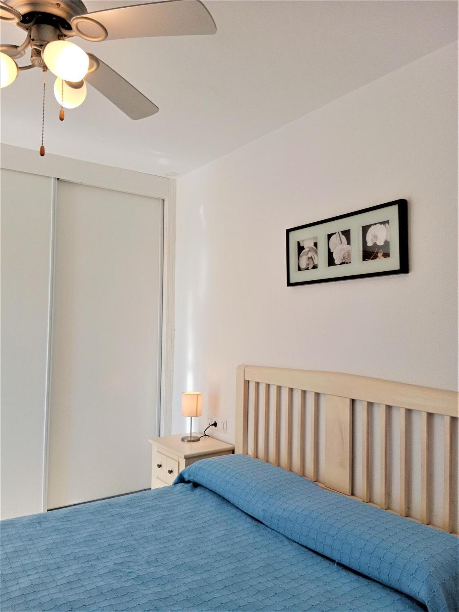Apartamentos Rotonda Conil De La Frontera Exteriör bild