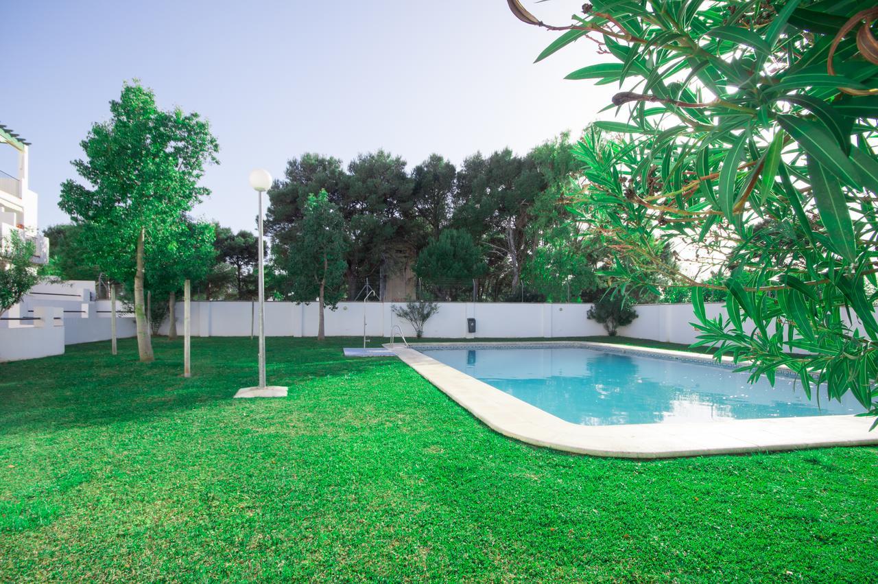 Apartamentos Rotonda Conil De La Frontera Exteriör bild