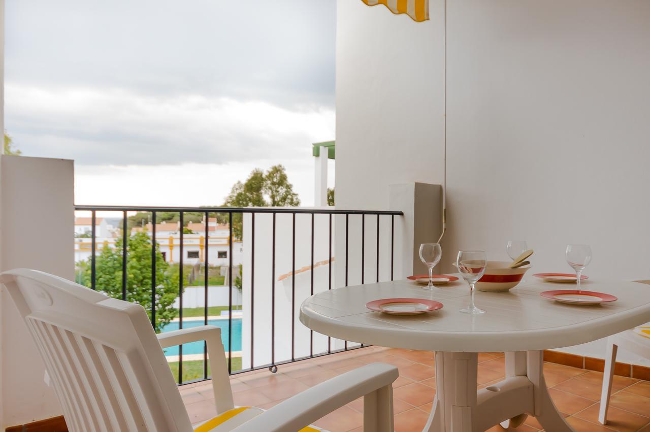 Apartamentos Rotonda Conil De La Frontera Exteriör bild