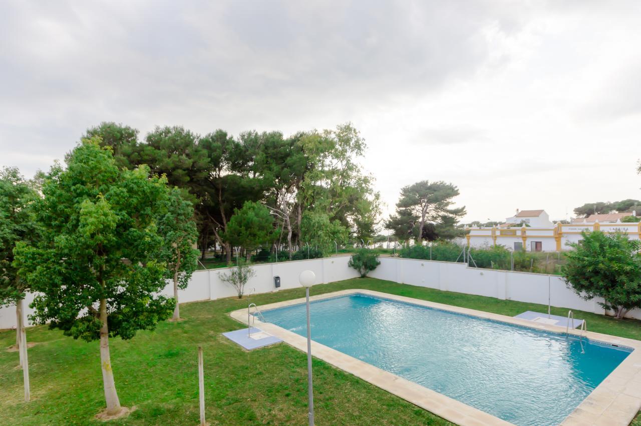 Apartamentos Rotonda Conil De La Frontera Exteriör bild