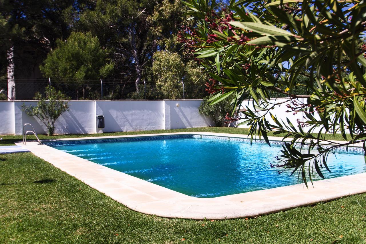 Apartamentos Rotonda Conil De La Frontera Exteriör bild
